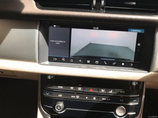 Jaguar XF 2019 386273103