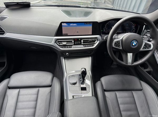22 BMW 330e M Sport Touring Plug-In Hybrid Auto 386273497