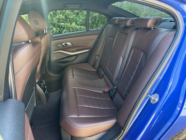 BMW 330e M Sport Pro Pack 386283023