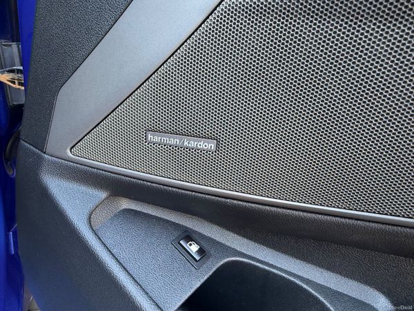 BMW 330e M Sport Pro Pack 386283949