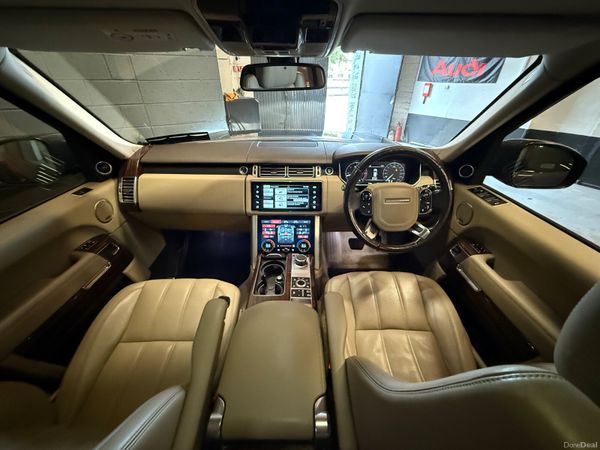 141 Land Rover Range Rover Vogue 3Ltr D 386284021