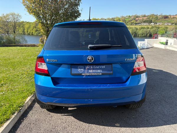 2016 Skoda Fabia 1.2TSI Automatic 386295407