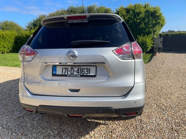 Nissan X-Trail 2017 386211913