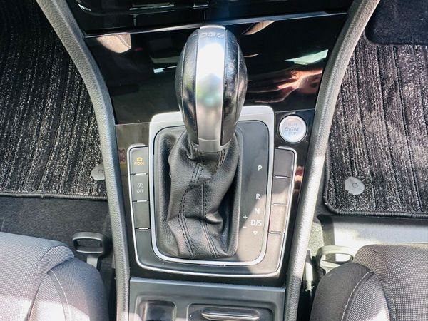 Vw Golf 2019 1.4 Highline Carplay 386212641