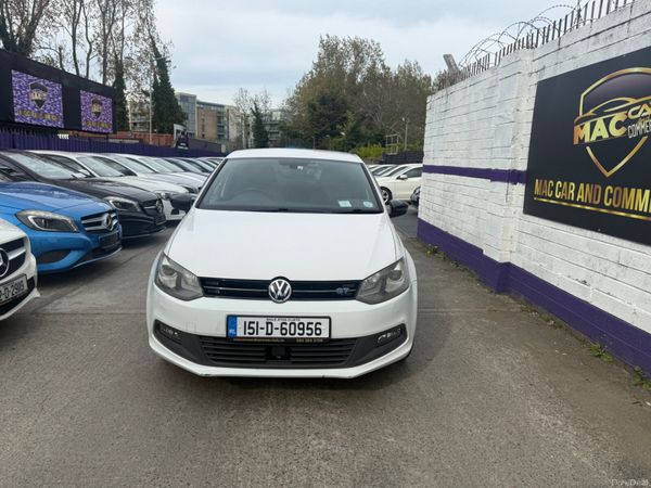 Volkswagen Polo 2015 386221453