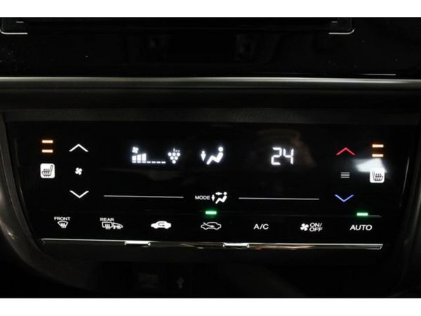 2018 Honda Grace Hybrid | High Spec 386340905