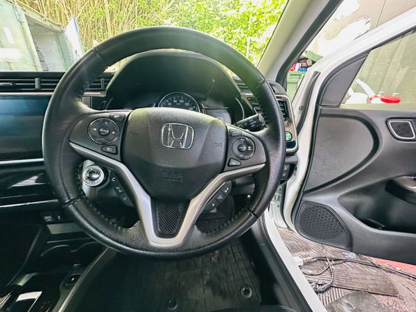 HONDA GRACE/CIVIC 2018 1.5 HYBRID TOPSPECS 386359699