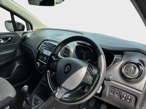 Renault Captur *NCT 10-26* 386366567