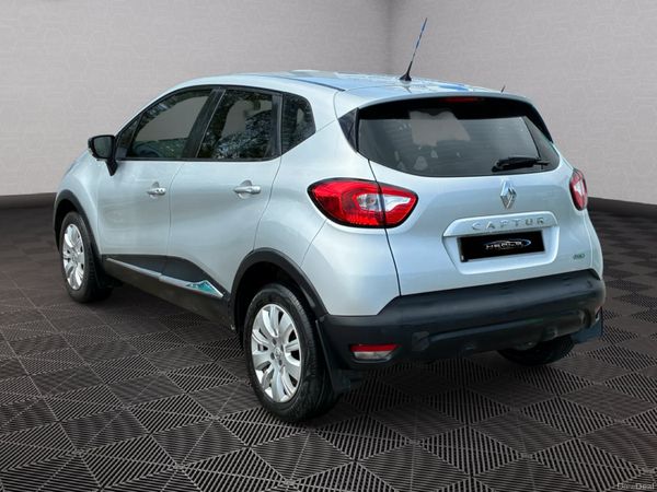 Renault Captur *NCT 10-26* 386366627