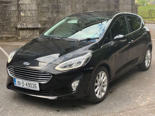 Ford Fiesta 2018 386367273