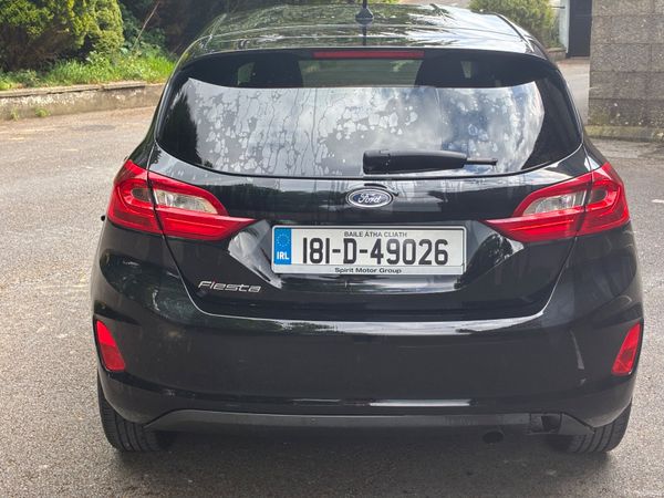 Ford Fiesta 2018 386367281