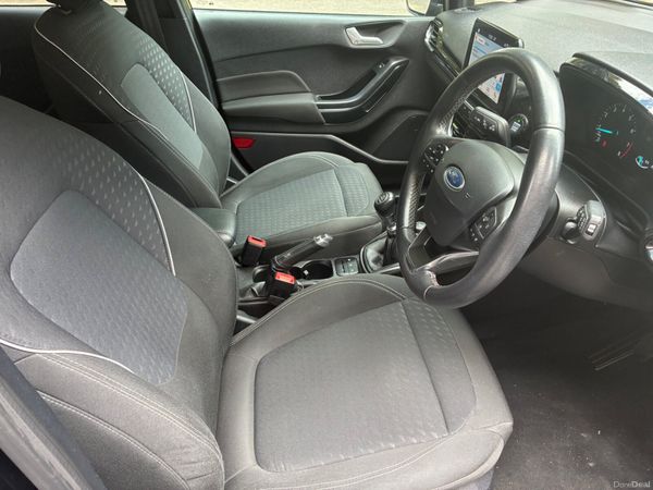 Ford Fiesta 2018 386367293