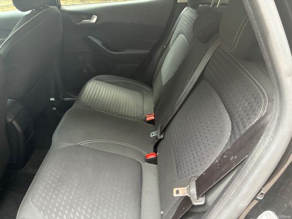 Ford Fiesta 2018 386367299