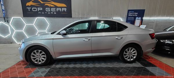 2017 Skoda Octavia Spotless car. 386380589