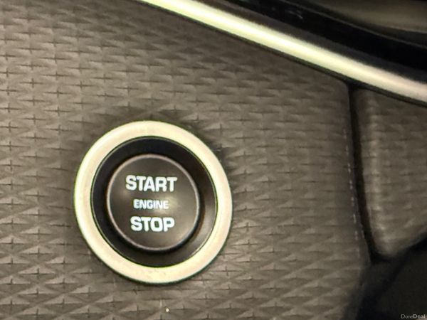 211 Range Rover Evoque * High Spec-Low Klms * 386385723