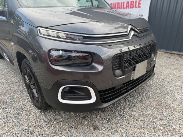 Citroen berlingo 2023 386399559