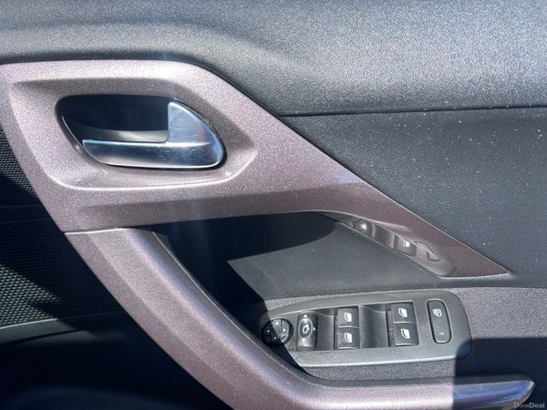 2015 PEUGEOT 2008 1.6HDI AUTO ACTIVE 386324359