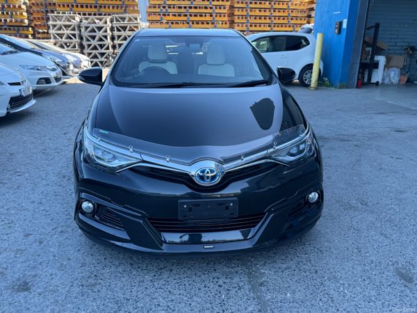 2017 Toyota Auris Hybrid Auto Luna Sports 386324717