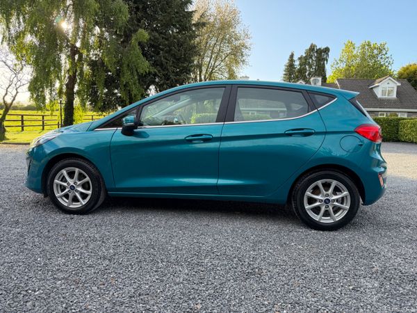 Ford Fiesta 2018 Titanium 1.1 386325675