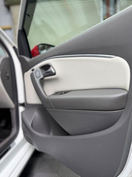 2016(162) VW Polo 1.2 Petrol - Beats Edition 386331665