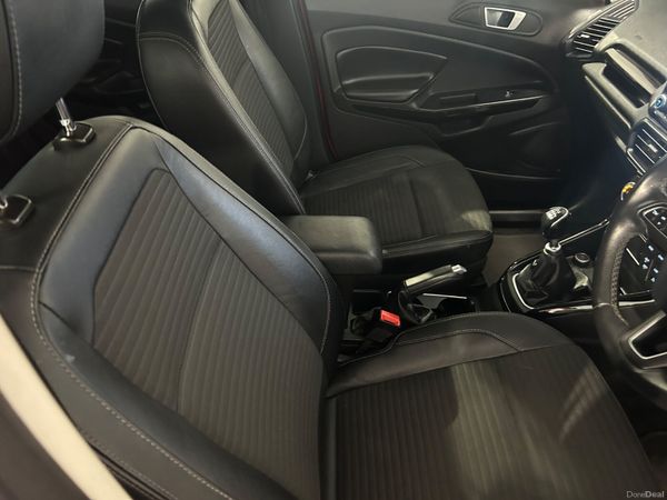 Ford EcoSport 2018 386444509
