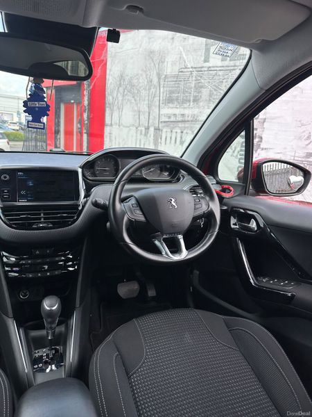 Peugeot 208 1.2 Petrol Auto NCT TAX LOW KMS 386449289