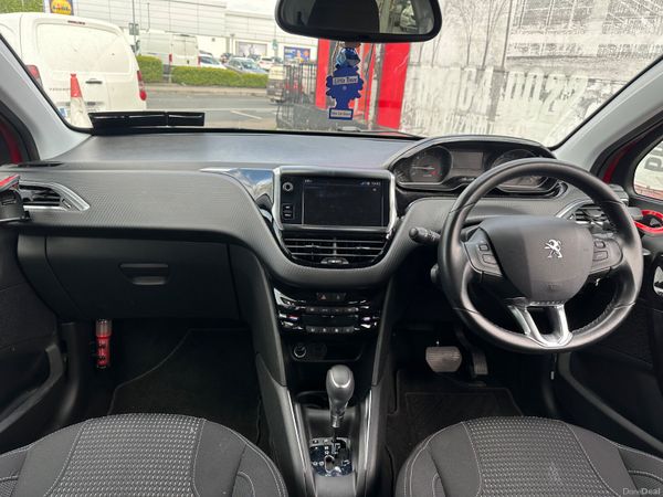 Peugeot 208 1.2 Petrol Auto NCT TAX LOW KMS 386449291
