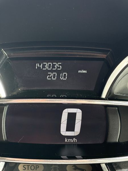 Renault Clio 2013 386454439