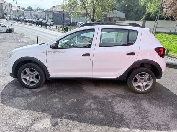 Dacia Sandero Stepway 0.9 Petrol Low Miles New NCT 386454717