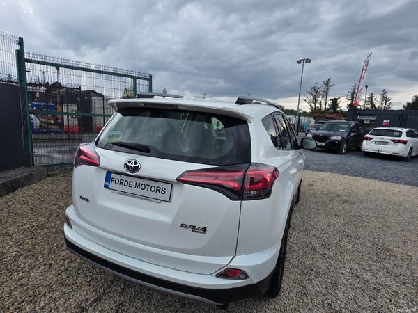Toyota RAV4 2018 386467717