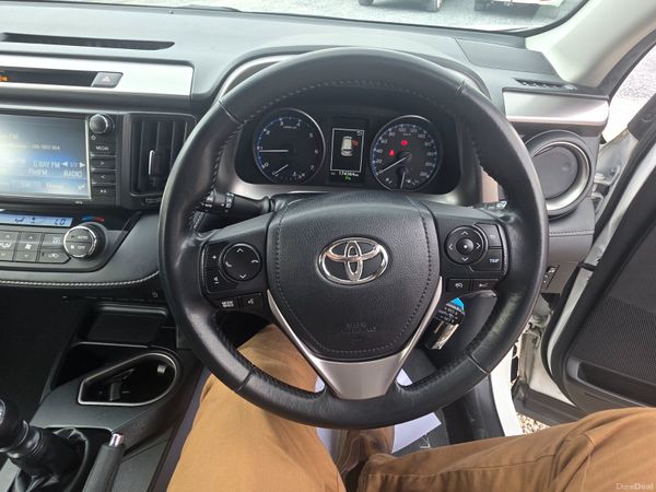 Toyota RAV4 2018 386467727