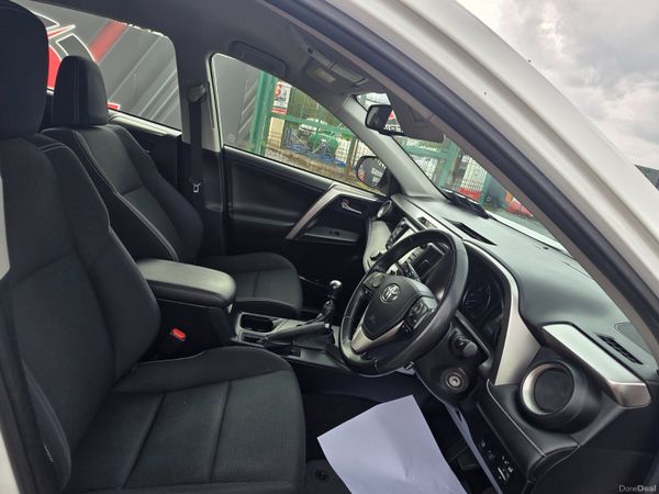 Toyota RAV4 2018 386467729
