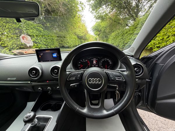 Audi A3 2019 TFSI 1.0 SE 386474235