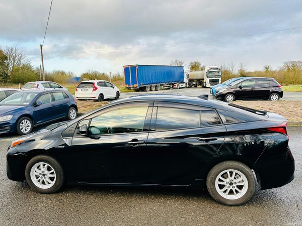 Toyota Prius 2020 1.8L PETROL HYBRID 386410331