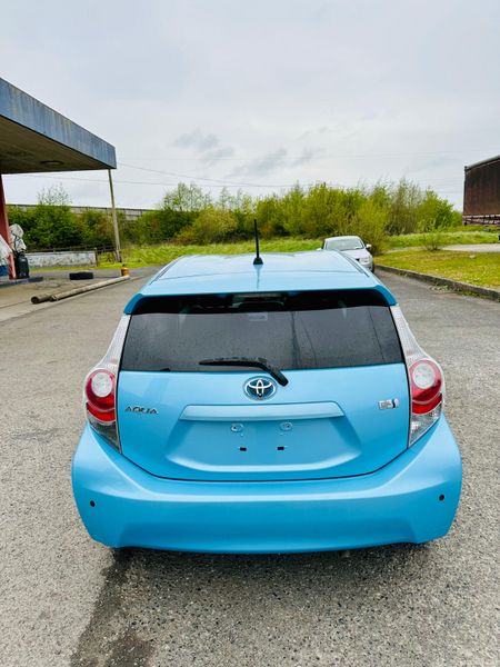 TOYOYA AQUA 2012 1.5L PETROL HYBRID 386412591