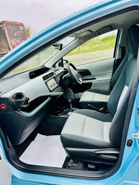 TOYOYA AQUA 2012 1.5L PETROL HYBRID 386412597