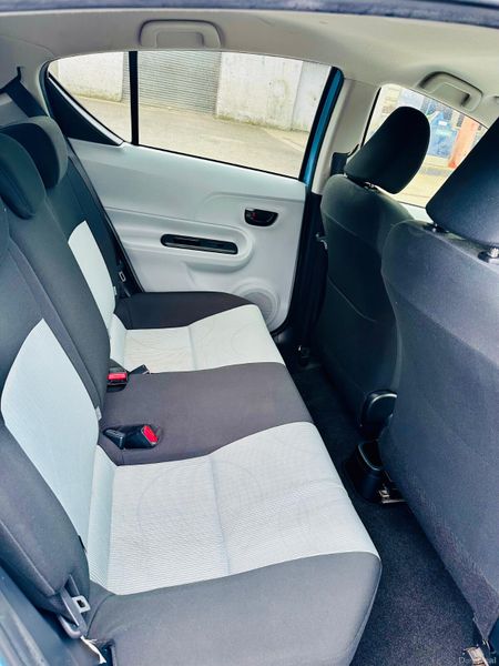 TOYOYA AQUA 2012 1.5L PETROL HYBRID 386412607
