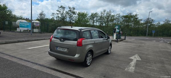 Peugeot 5008 2016 New Nct Low miles 386560909