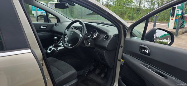 Peugeot 5008 2016 New Nct Low miles 386560913