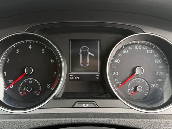 Volkswagen Golf DBA-AUCJZ Automatic & Low Mileage 386579151