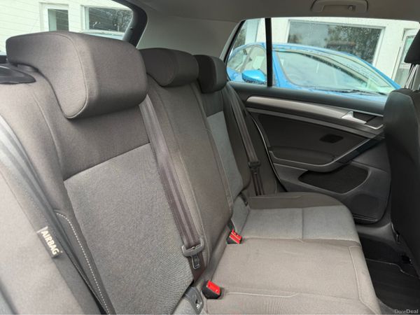 Volkswagen Golf DBA-AUCJZ Automatic & Low Mileage 386579169