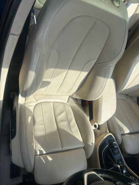 BMW 2-Series 2015  NCT 05/27 386584815