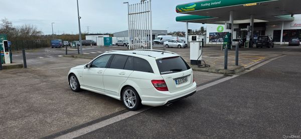 Mercedes-Benz C-Class 2010 High Spec 386594227