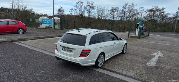 Mercedes-Benz C-Class 2010 High Spec 386594229