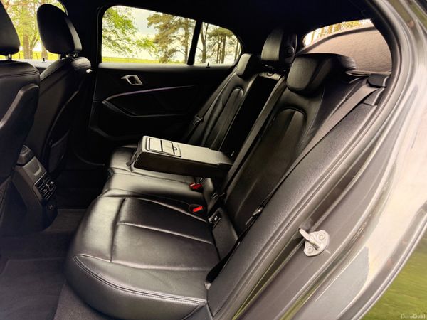 BMW 1-Series 2021 Diesel M Sport 386512909
