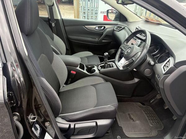 2017 172 Nissan Qashqai 1.5 premium 386529587