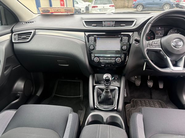 2017 172 Nissan Qashqai 1.5 premium 386529595