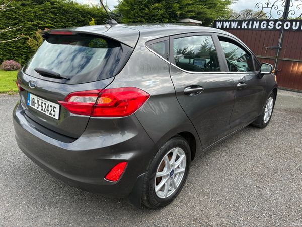 181 Ford Fiesta 1.1 Zetec 386671995