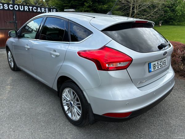 181 FORD FOCUS 1.0 ZETEC EDITION 100PS 5 DOOR 386675259