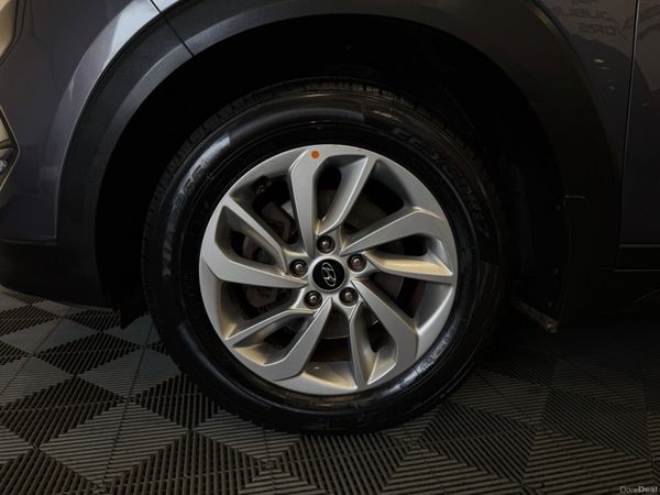 2016 Hyundai Tucson Premium-Pan Roof 386742911